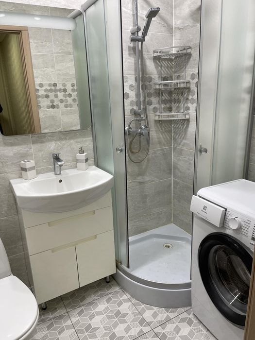 Оренда 2кім квартири в центрі. Світло не вимикають