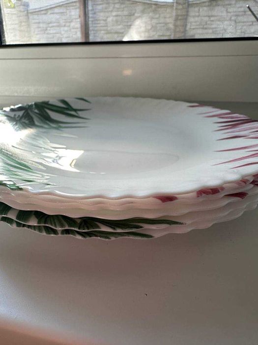 Тарелки Luminarc диаметр 27 см  6 шт