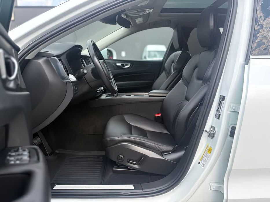 Volvo XC60      2018