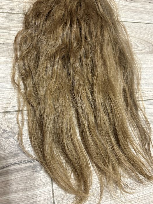 Продам волосся 60см 127гр