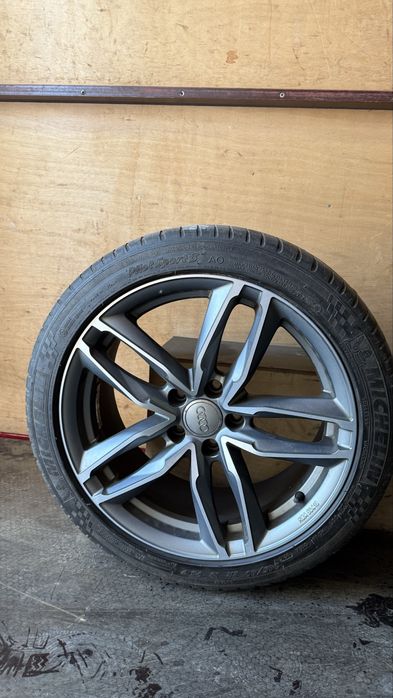 Продам оригінальні диски ATOM R18 5x112 ET45 (Made in Italy)