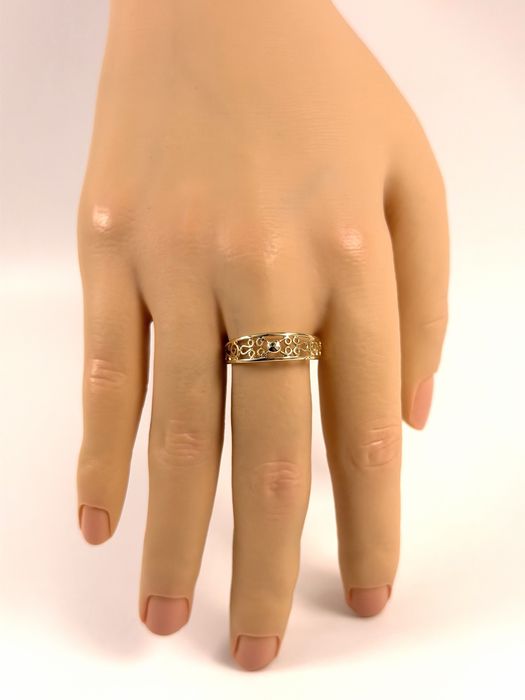 Złoty pierścionek rozmiar 21