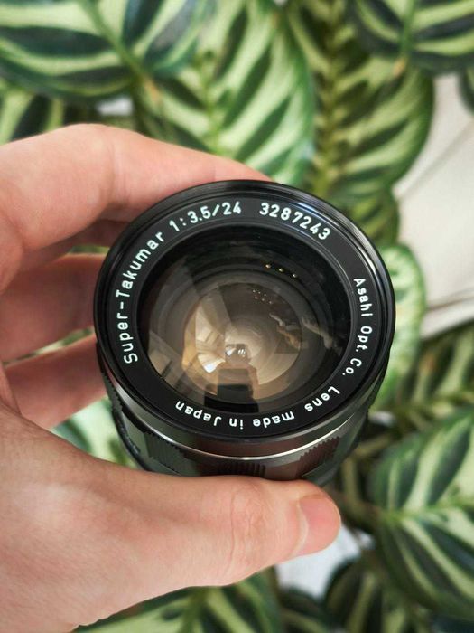 Super Takumar 24mm f/3.5