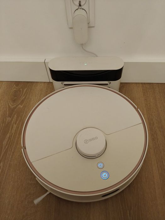 Robot +360 Vacuum Cleaner