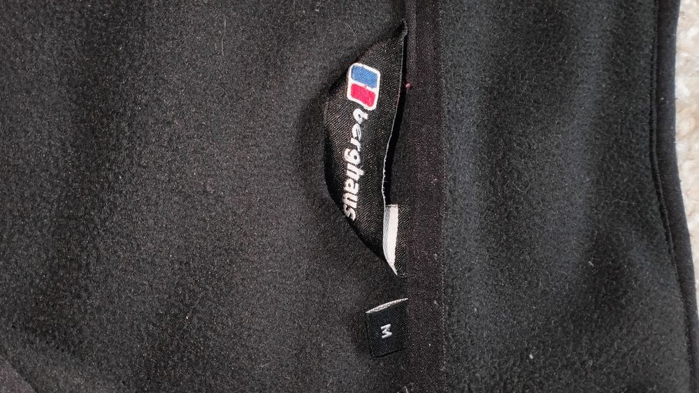 Фліска Berghaus (M-L)
