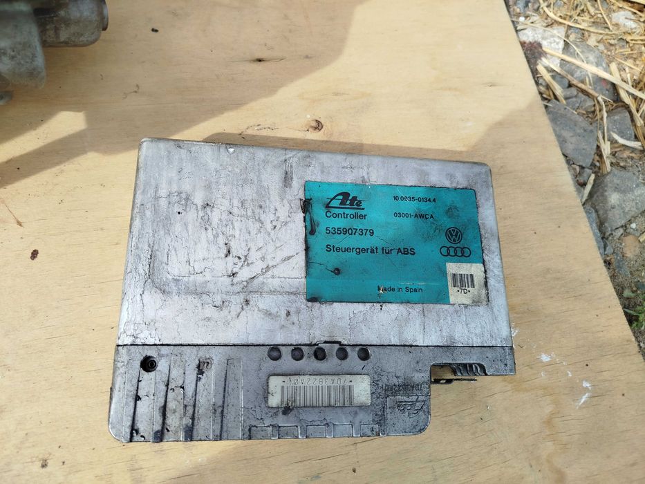 Запчастини на VW Passat b3 Passat b4 пасат б3 пасат б4