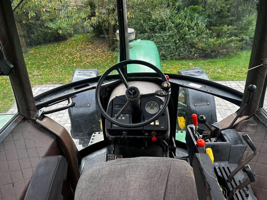 John Deere 3050