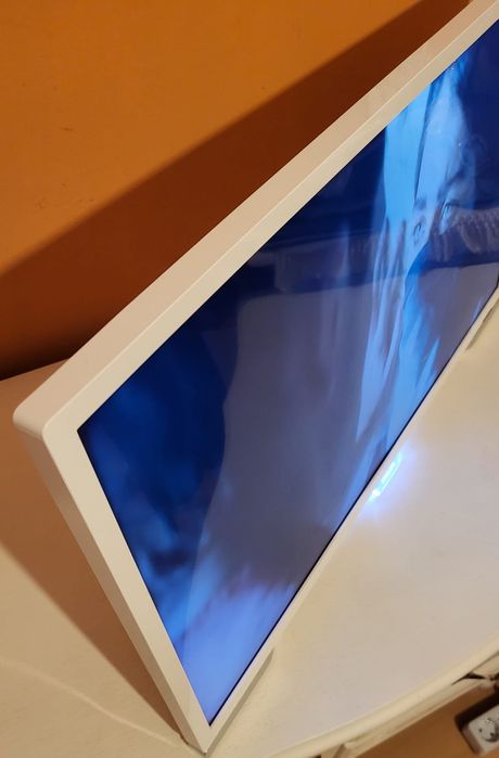 Tv Philips 24 cali Led