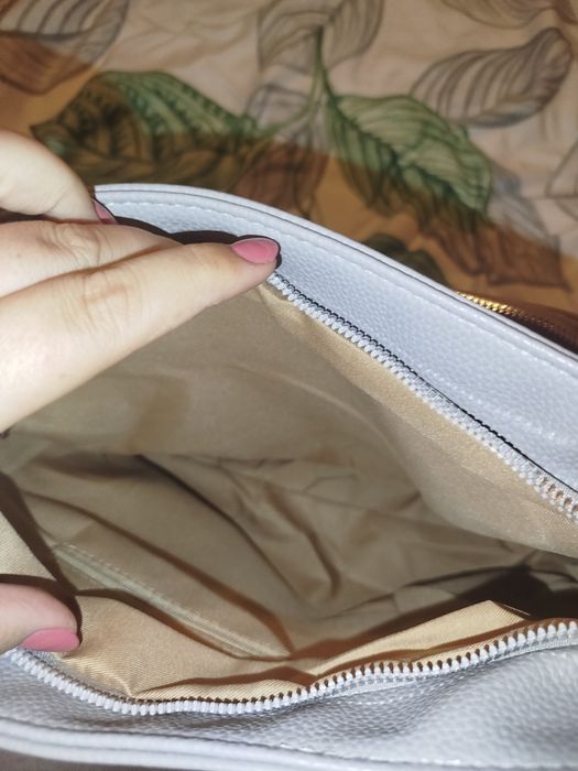 Szara damska skórzana torebka