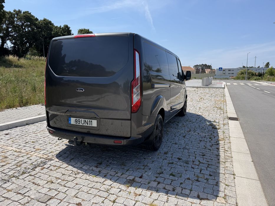 Incrivel Ford Transit Custom