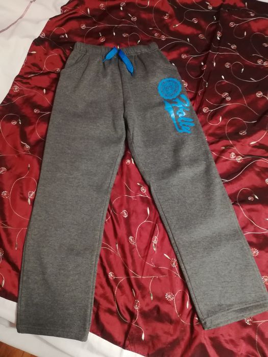 Spodnie dresowe ocieplane