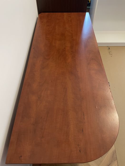 Biurko 155x60 3 szuflady, 2 półki