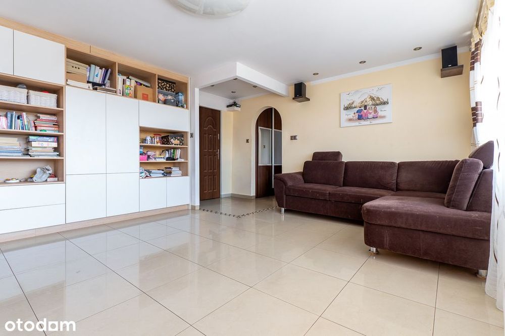 3-4 pokoje, 72 m², garaż, oddzielna kuchnia, 4 pięt.
