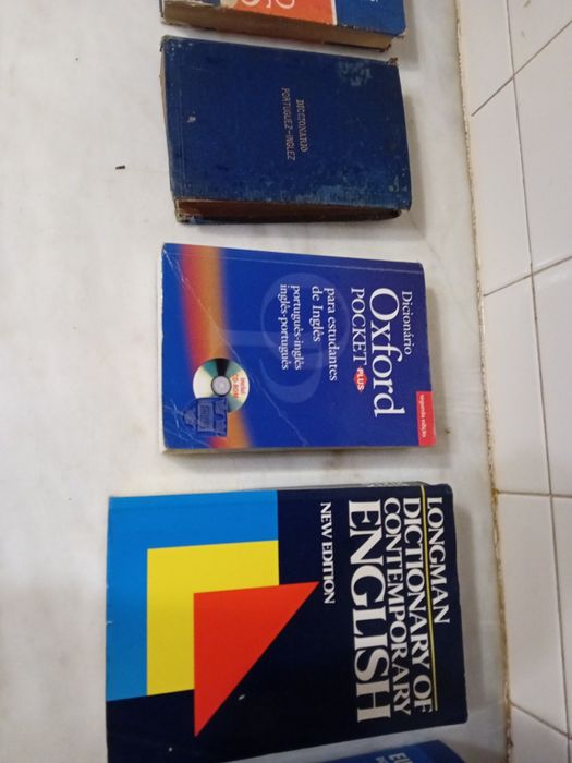 Conjunto de 6 Dicionários Inglês Diversos