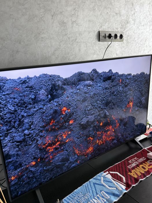 Телевізор LG 55”