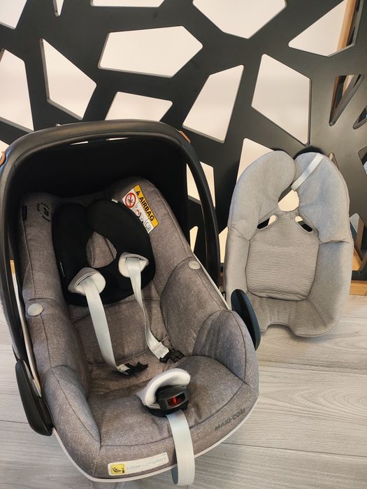Fotelik Maxi Cosi Pebble Plus + baza 2WayFix