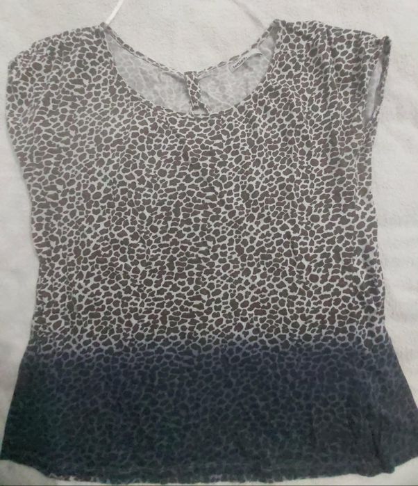 Blusas senhora seminovas