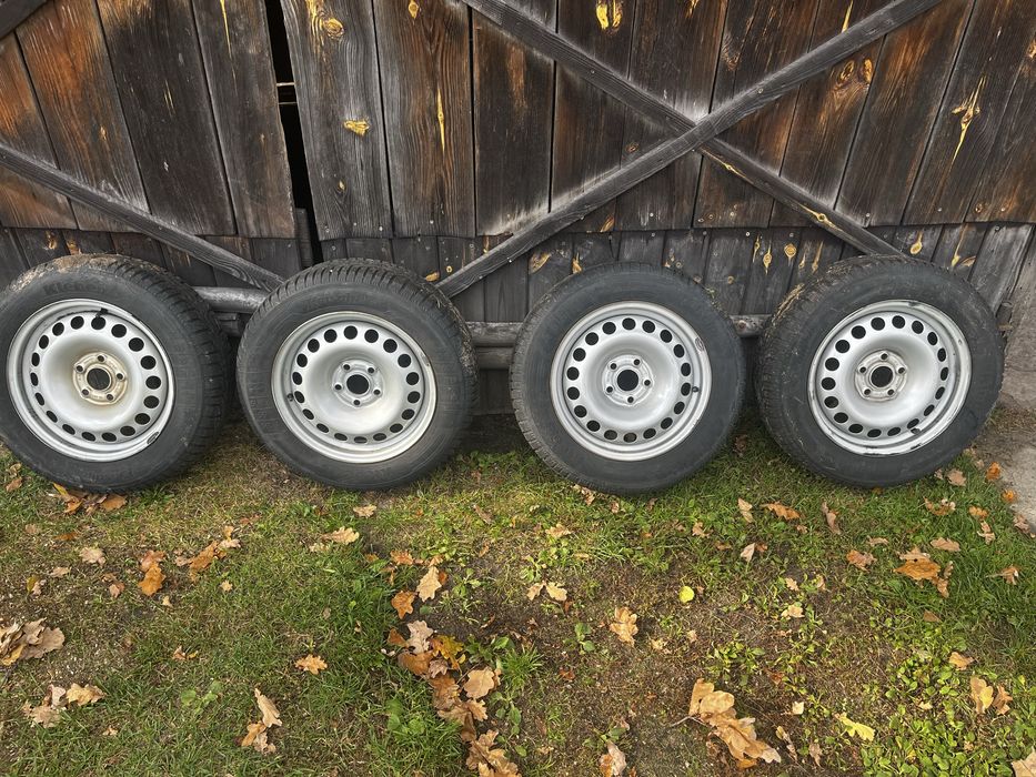Felgi stalowe r15 z oponami 5x105 opel astra j