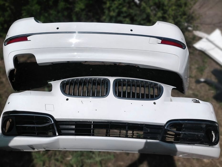 Бампера на BMW 5 и часть на зеркала