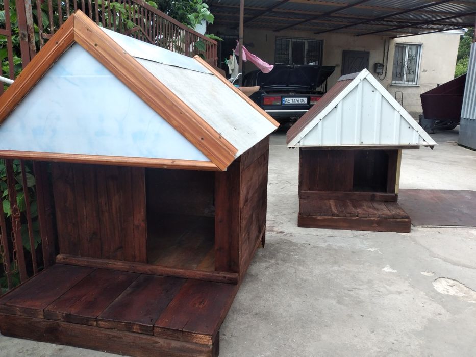 Продам будку для собак