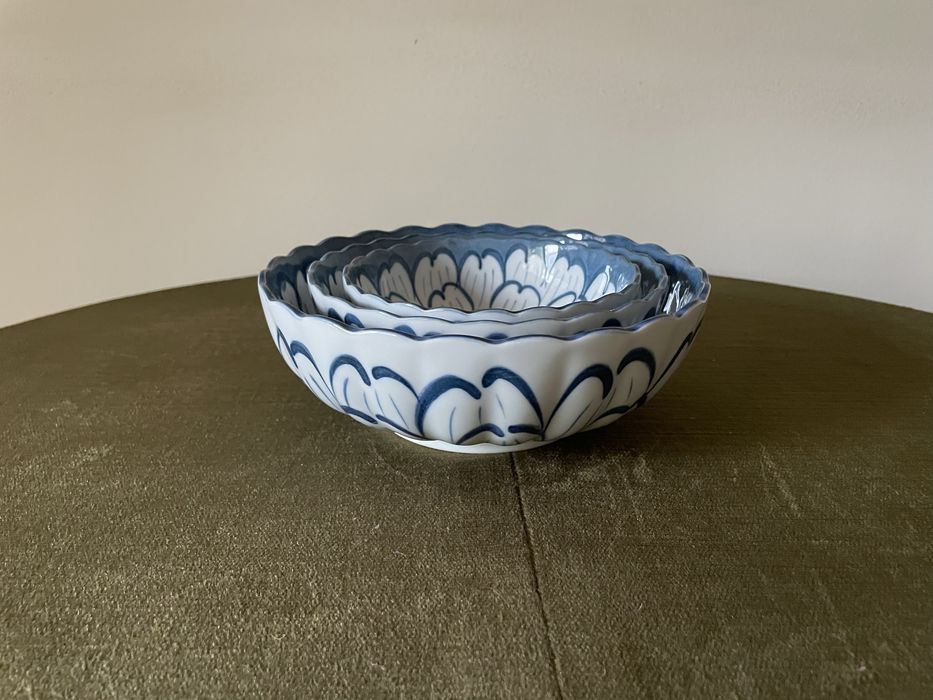 Conjunto de 3 taças / saladeiras em louça