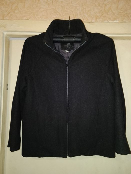 Куртка,полупальто ,типа драповое