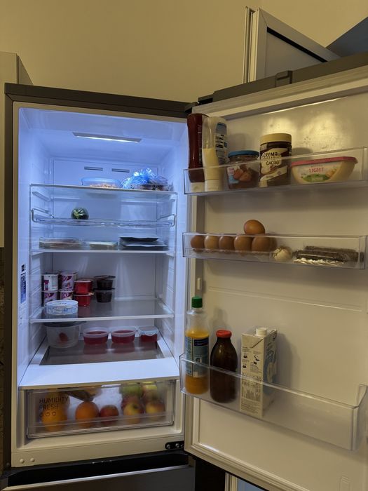 Frigorifico combinado Samsung 365L inox