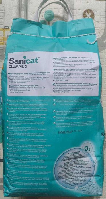 Sanicat Clumping areia aglomerante sem aroma 2 x 8L