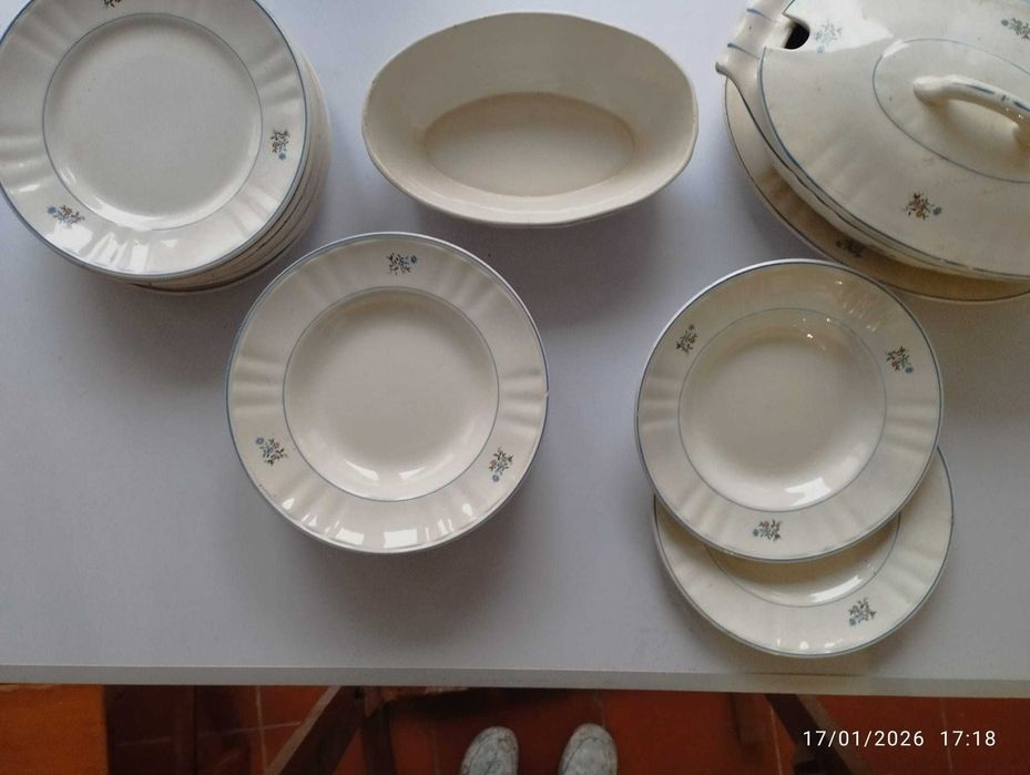 serviço de cozinha de Sacavém antigo