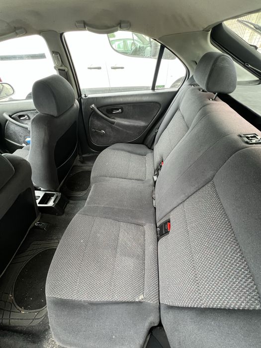 Vendo Honda civic 1.4i