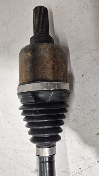 Półos przednia dluga