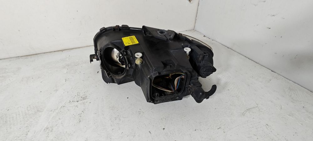 AUDI A3 8P HALOGEN Prawa Lampa Prawy Przód cena za 1 sztuke