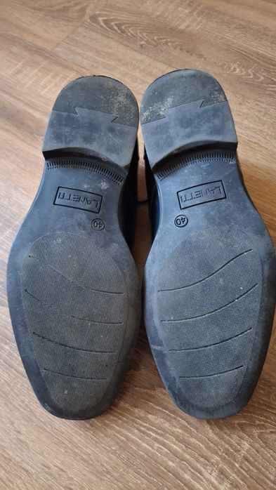 Buty do garnituru czarne rozmiar 40