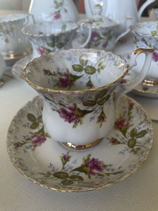 Serwis kawowy Chodzież Złota Róża