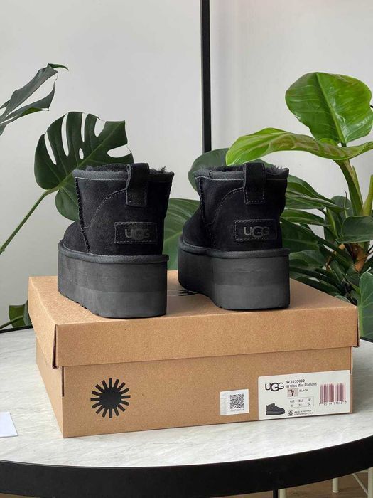 Уггі UGG Ultra Mini Platform Black Suede premium натуральна замша і овчина