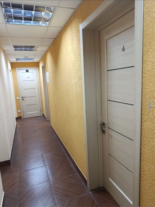 Оренда офісного приміщення 18,06 м2  м. Вишневе