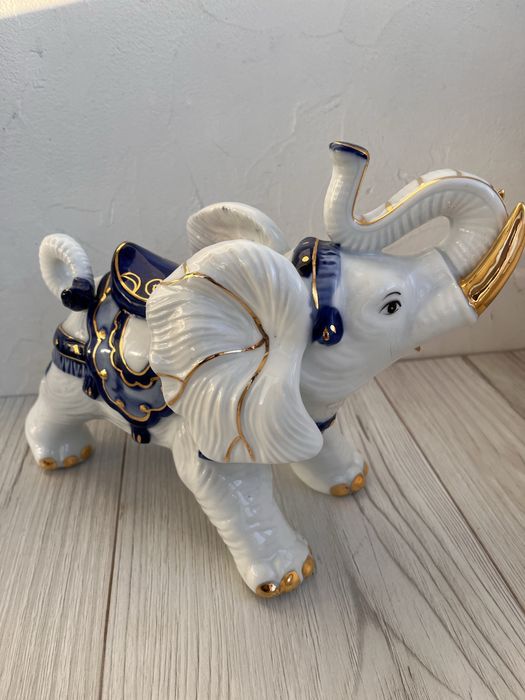 Слоник порцеляновий  Pavone JP-11/26.