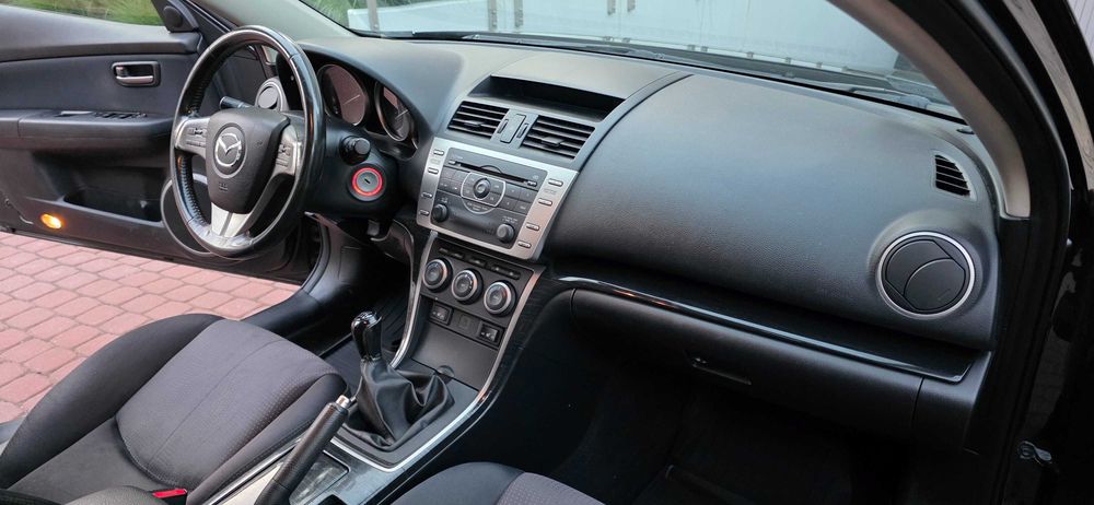 Mazda 6 OC 03.07.2027r Przegląd 04.07.2027r