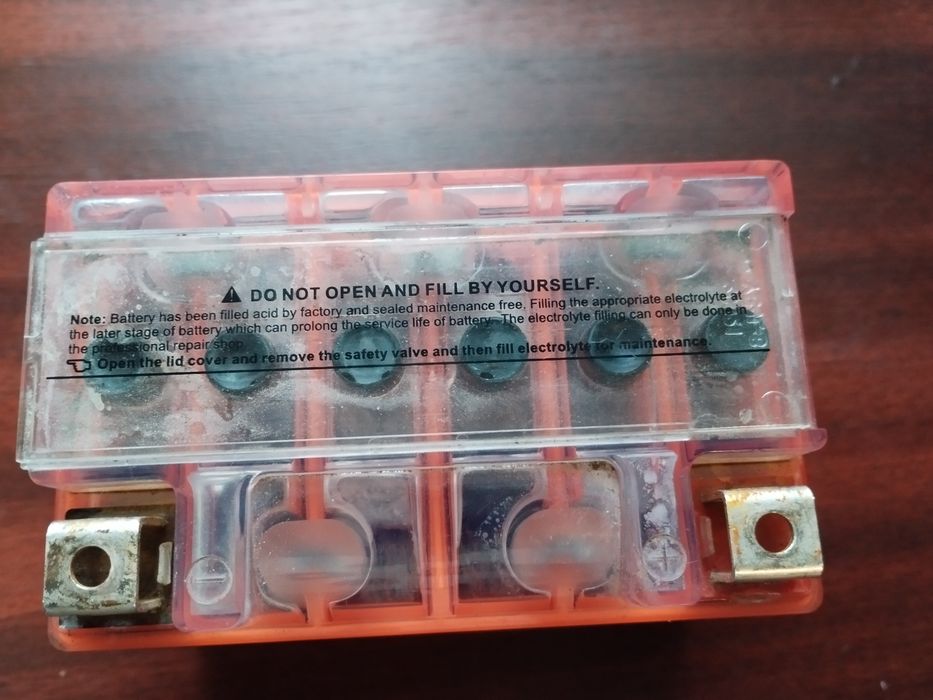 Акумулятор для мопеда