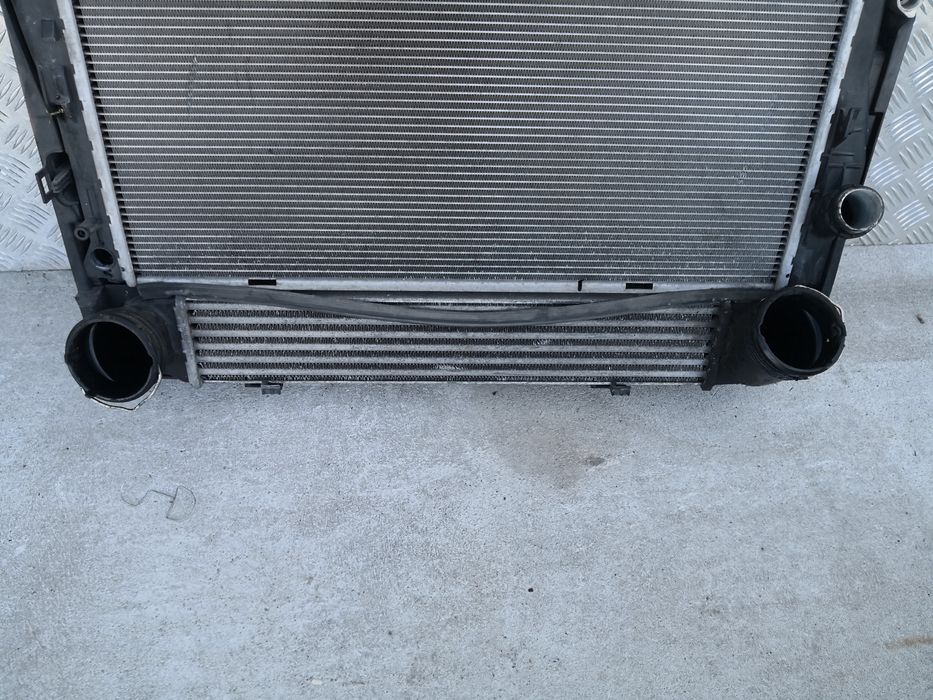 Komplet chłodnic BMW E90 E91 E92 325d 197KM