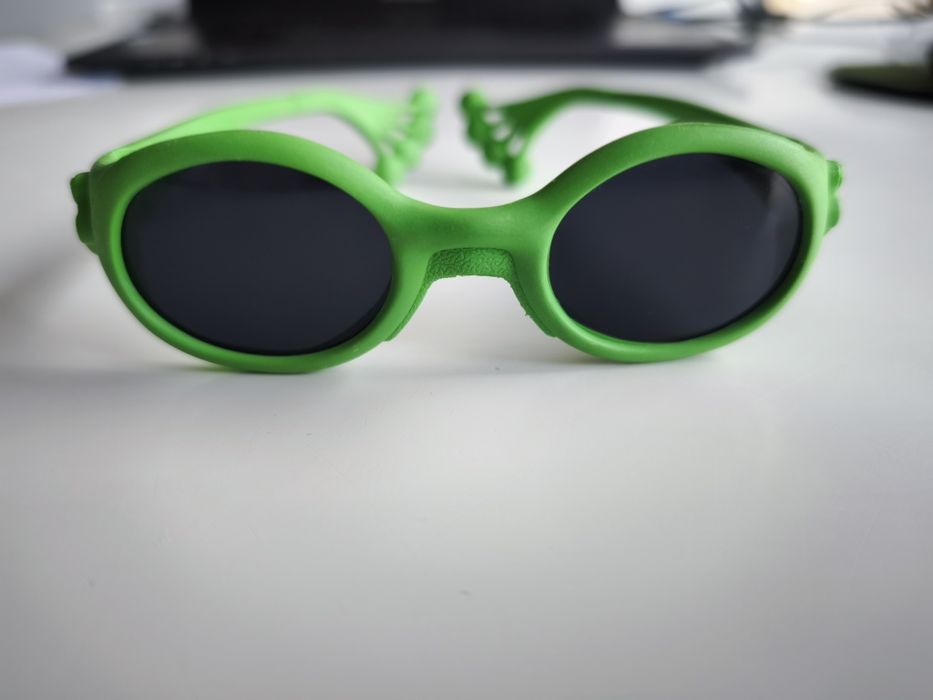 Okularki przeciwsłoneczne Froggy dla dzieci
