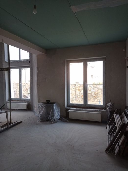 Будинок котеджне містечку Сонячна Поляна Запитів Старий Яричів 15км