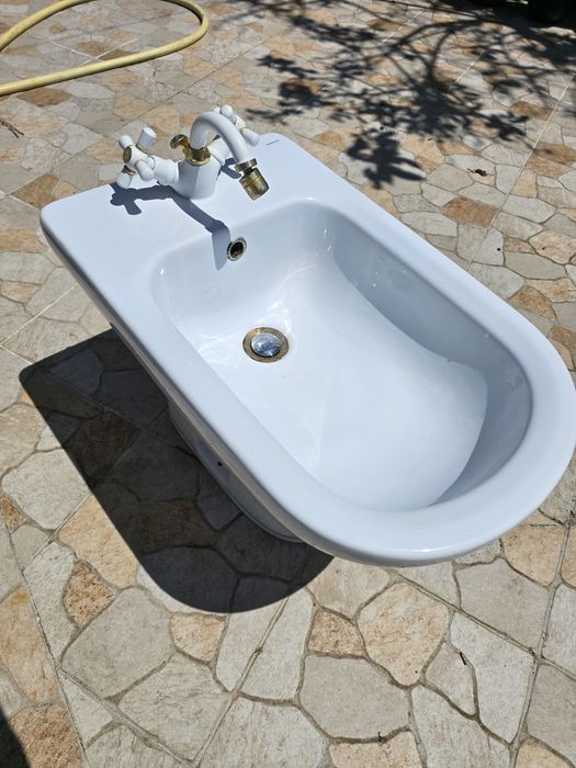 Louças de casa de banho