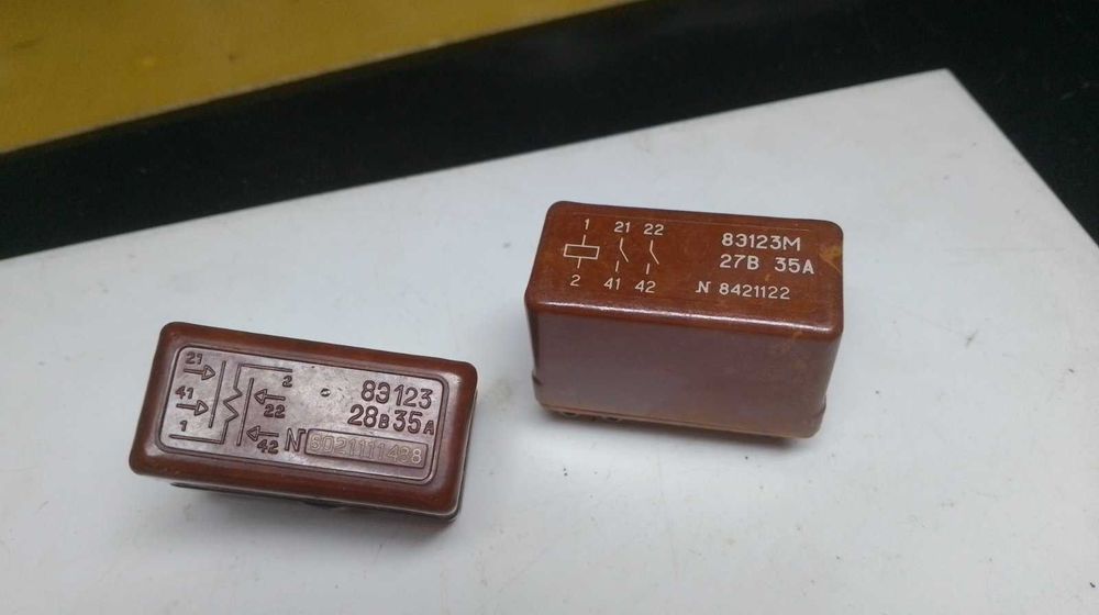 Реле промежуточное  8э123.   8э123м