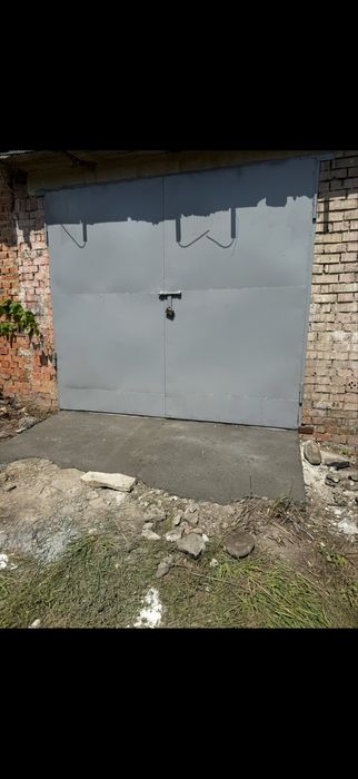 Продам цегляний гараж на вул.Тернопільська