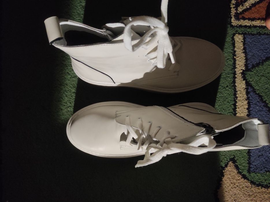 Черевики жіночі шкіряні нові.