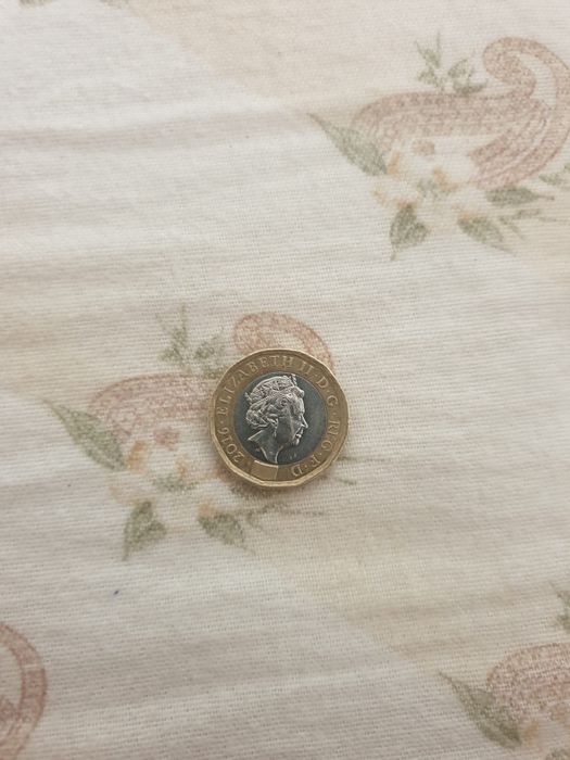 One Pound 2016 Elizabeth II