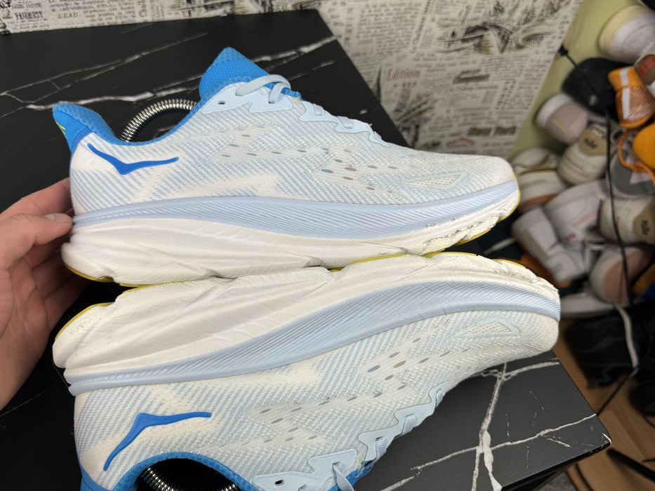 Оригінал Розмір 45 Кросівки Hoka One One Clifton 9 Взуття