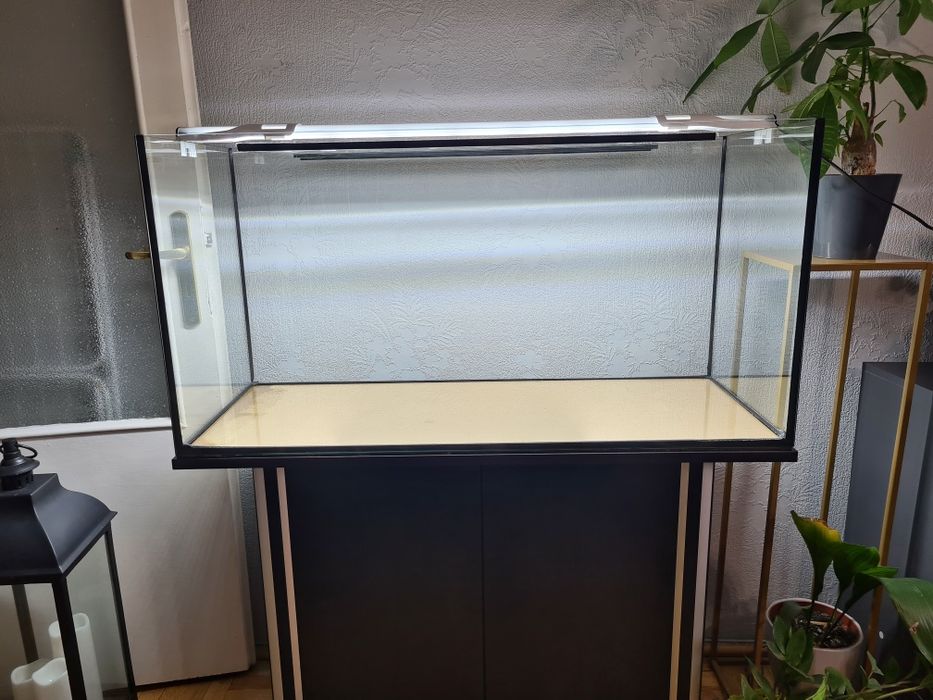 Akwarium 200 l + osprzęt i szafka