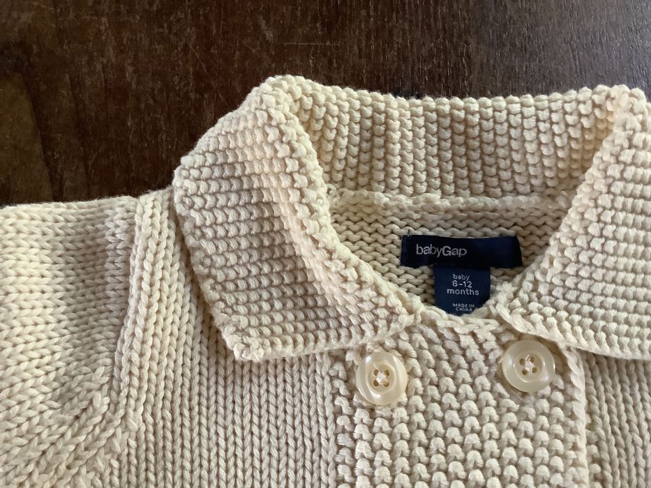 Casaco malha bebé Marca GAP
